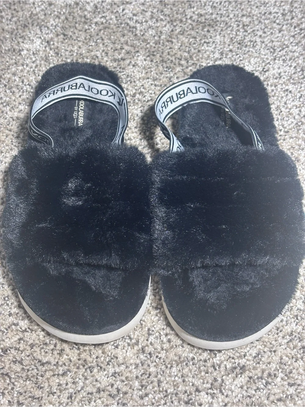UGG Slippers Kids Size 3 DISCONTINUED KOOLABURRA Black Faux-Fur Slide Sandals